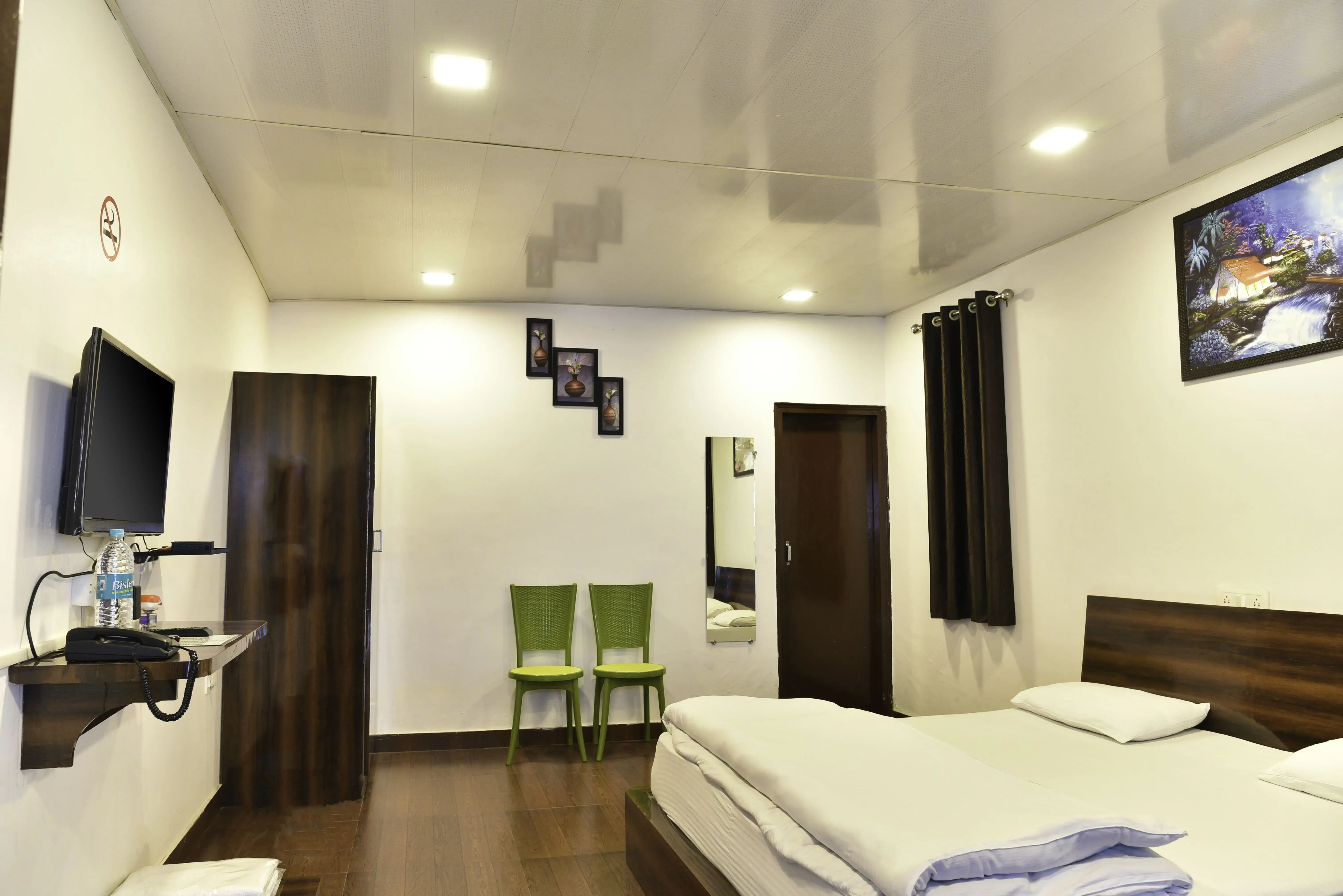 Best Resort in Lansdowne